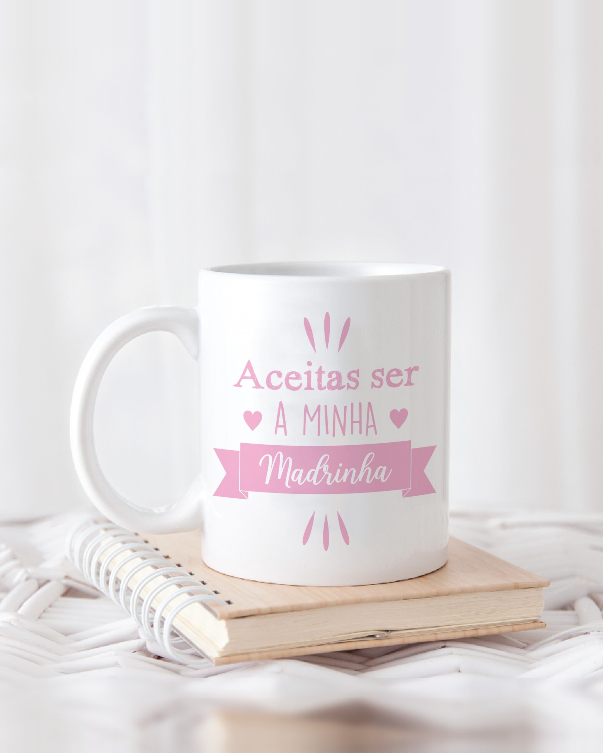 Caneca Aceitas Ser a Minha Madrinha