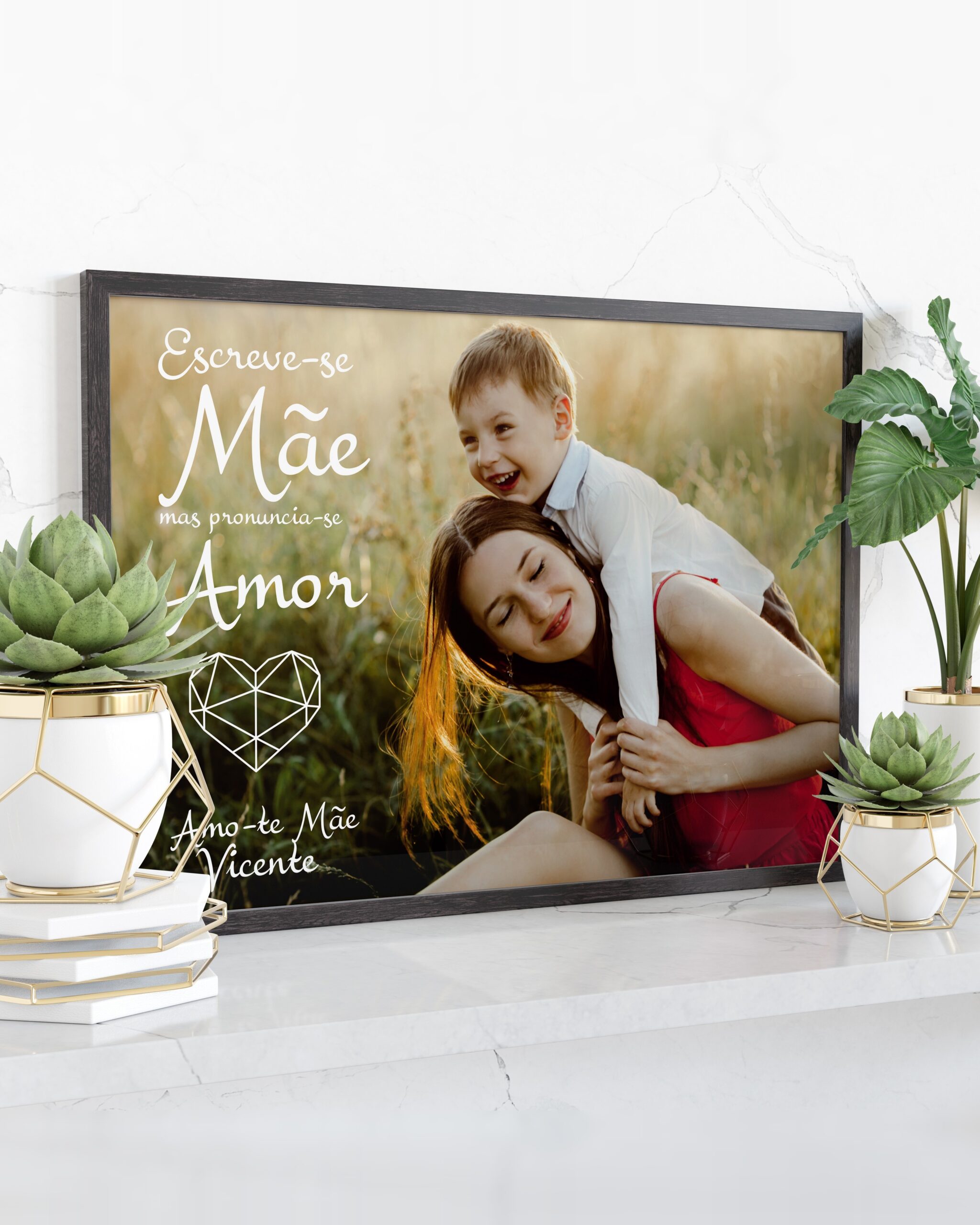 Moldura Escreve-se Mãe Pronuncia-se Amor com Foto